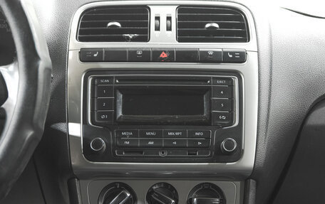Volkswagen Polo VI (EU Market), 2013 год, 849 000 рублей, 14 фотография