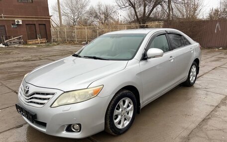 Toyota Camry, 2011 год, 1 100 000 рублей, 2 фотография