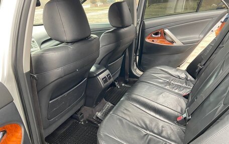 Toyota Camry, 2011 год, 1 100 000 рублей, 10 фотография