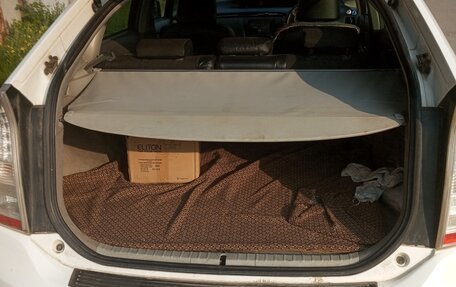 Toyota Prius, 2011 год, 660 000 рублей, 8 фотография
