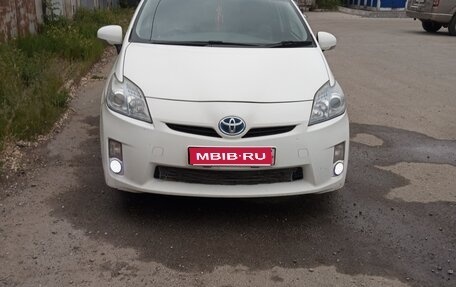 Toyota Prius, 2011 год, 660 000 рублей, 1 фотография