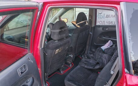 Honda Stream I рестайлинг, 2002 год, 350 000 рублей, 4 фотография