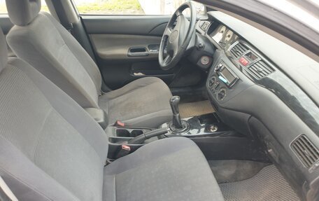 Mitsubishi Lancer IX, 2004 год, 350 000 рублей, 3 фотография
