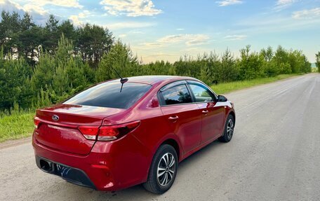KIA Rio IV, 2017 год, 1 000 000 рублей, 6 фотография