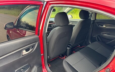 KIA Rio IV, 2017 год, 1 000 000 рублей, 13 фотография