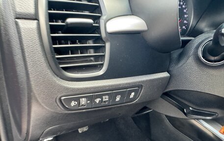 KIA Rio IV, 2017 год, 1 000 000 рублей, 17 фотография