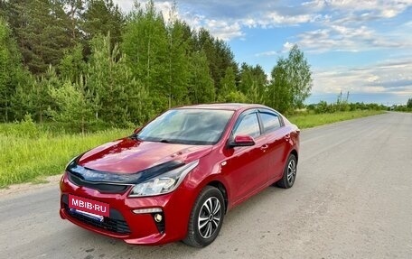 KIA Rio IV, 2017 год, 1 000 000 рублей, 7 фотография