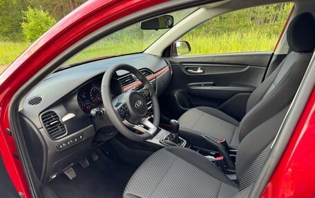 KIA Rio IV, 2017 год, 1 000 000 рублей, 21 фотография