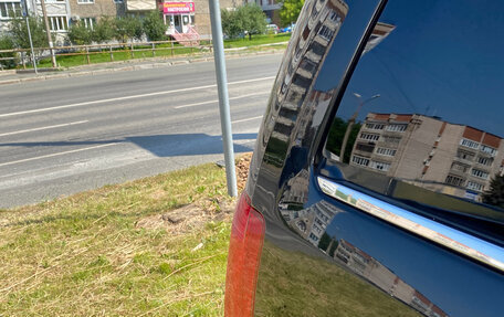 Chrysler Voyager IV, 2013 год, 2 000 000 рублей, 2 фотография
