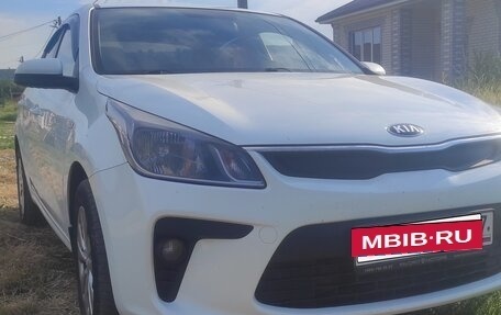 KIA Rio IV, 2018 год, 1 020 000 рублей, 9 фотография