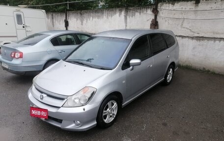 Honda Stream I рестайлинг, 2003 год, 690 000 рублей, 2 фотография