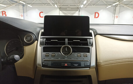 Lexus NX I, 2018 год, 3 700 000 рублей, 15 фотография