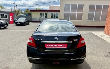 Nissan Teana, 2011 год, 963 001 рублей, 8 фотография