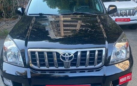 Toyota Land Cruiser Prado 120 рестайлинг, 2007 год, 2 013 000 рублей, 12 фотография