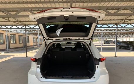 Toyota Venza, 2022 год, 3 690 000 рублей, 19 фотография