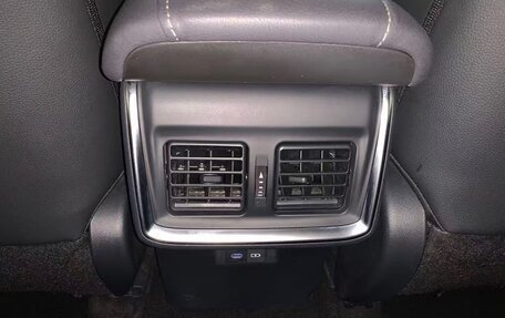 Toyota Venza, 2022 год, 3 690 000 рублей, 18 фотография
