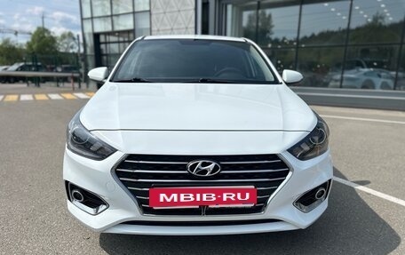 Hyundai Solaris II рестайлинг, 2018 год, 1 385 000 рублей, 4 фотография