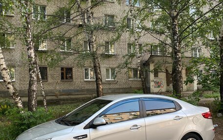 KIA Rio III рестайлинг, 2015 год, 1 045 000 рублей, 12 фотография