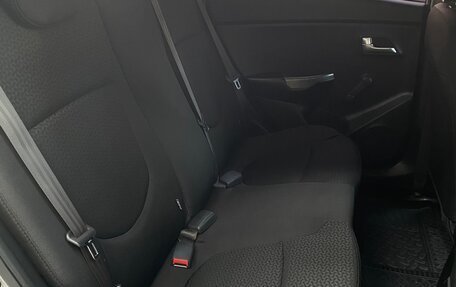 KIA Rio III рестайлинг, 2015 год, 1 045 000 рублей, 15 фотография