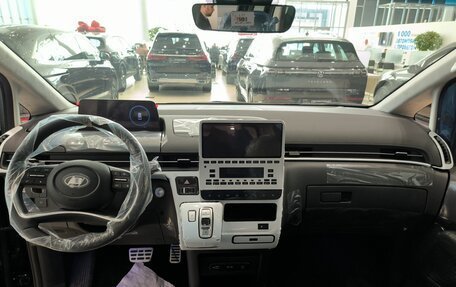 Hyundai Staria, 2025 год, 7 950 000 рублей, 14 фотография