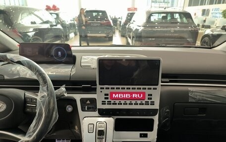 Hyundai Staria, 2025 год, 7 950 000 рублей, 15 фотография