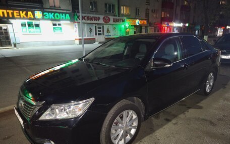Toyota Camry, 2013 год, 1 450 000 рублей, 2 фотография