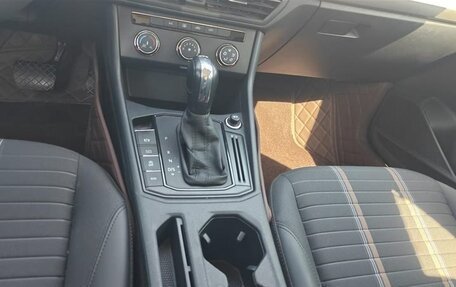 Volkswagen Lavida, 2021 год, 1 400 000 рублей, 5 фотография