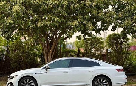 Volkswagen Passat CC, 2021 год, 2 640 000 рублей, 6 фотография