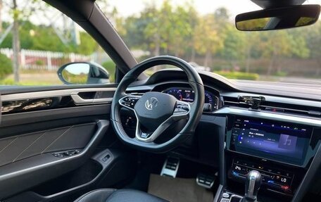 Volkswagen Passat CC, 2021 год, 2 640 000 рублей, 13 фотография