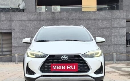 Toyota Yaris XP150 рестайлинг, 2021 год, 1 250 000 рублей, 2 фотография