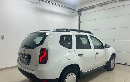 Renault Duster I рестайлинг, 2017 год, 950 000 рублей, 8 фотография