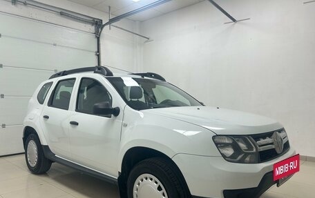 Renault Duster I рестайлинг, 2017 год, 950 000 рублей, 3 фотография