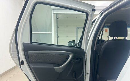 Renault Duster I рестайлинг, 2017 год, 950 000 рублей, 11 фотография