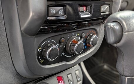 Renault Duster I рестайлинг, 2016 год, 1 250 000 рублей, 25 фотография