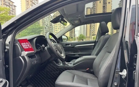 Toyota Highlander III, 2021 год, 2 800 111 рублей, 8 фотография