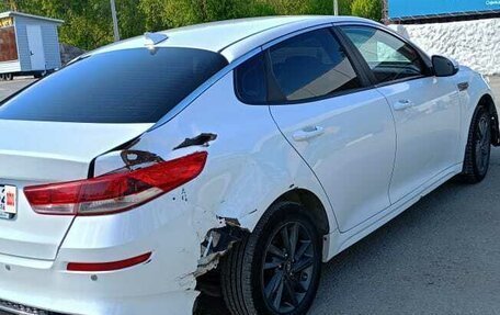 KIA Optima IV, 2018 год, 650 000 рублей, 5 фотография