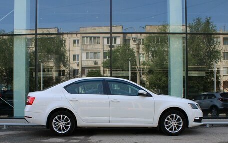Skoda Octavia, 2019 год, 1 635 000 рублей, 4 фотография