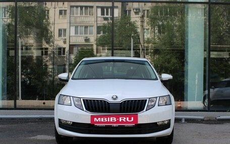 Skoda Octavia, 2019 год, 1 635 000 рублей, 2 фотография