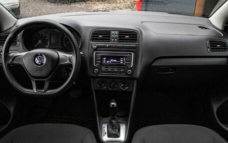Volkswagen Polo VI (EU Market), 2019 год, 949 000 рублей, 5 фотография