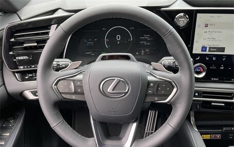 Lexus RX IV рестайлинг, 2025 год, 9 500 000 рублей, 10 фотография