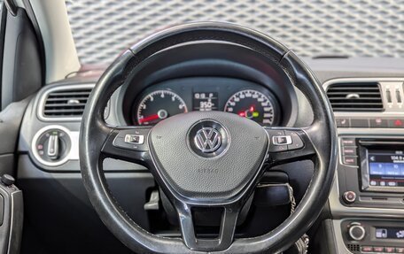 Volkswagen Polo VI (EU Market), 2016 год, 850 000 рублей, 25 фотография