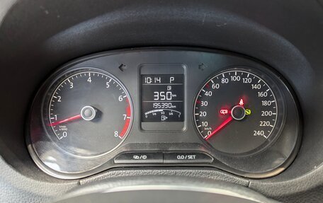 Volkswagen Polo VI (EU Market), 2016 год, 850 000 рублей, 26 фотография