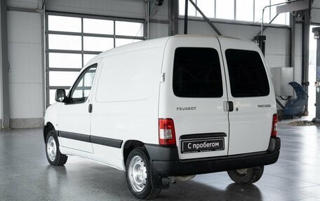 Peugeot Partner II рестайлинг 2, 2011 год, 333 000 рублей, 4 фотография