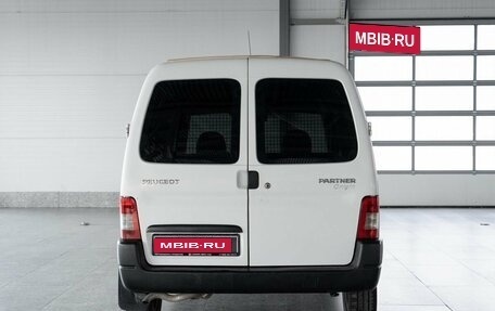 Peugeot Partner II рестайлинг 2, 2011 год, 333 000 рублей, 8 фотография
