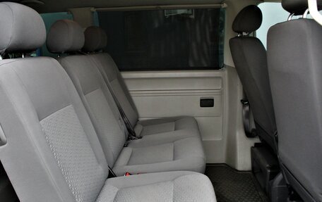 Volkswagen Caravelle T5, 2011 год, 1 600 000 рублей, 19 фотография