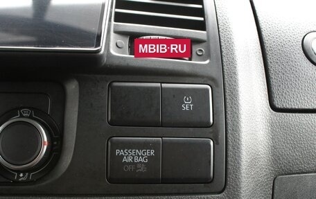 Volkswagen Caravelle T5, 2011 год, 1 600 000 рублей, 15 фотография