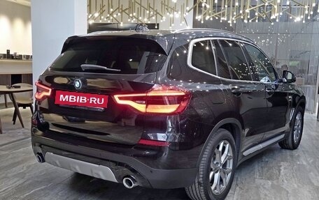 BMW X3, 2018 год, 3 815 000 рублей, 2 фотография
