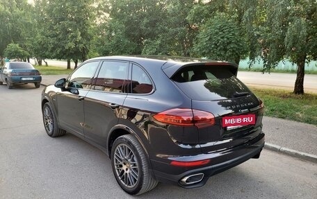 Porsche Cayenne III, 2016 год, 3 850 000 рублей, 4 фотография
