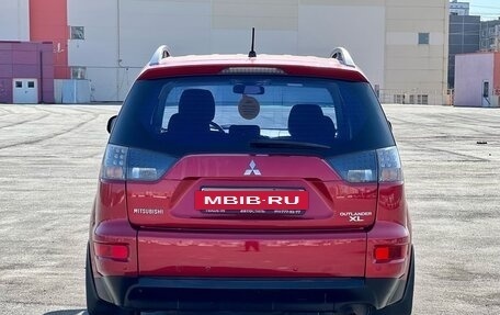 Mitsubishi Outlander III рестайлинг 3, 2009 год, 1 025 000 рублей, 6 фотография