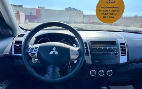 Mitsubishi Outlander III рестайлинг 3, 2009 год, 1 025 000 рублей, 10 фотография